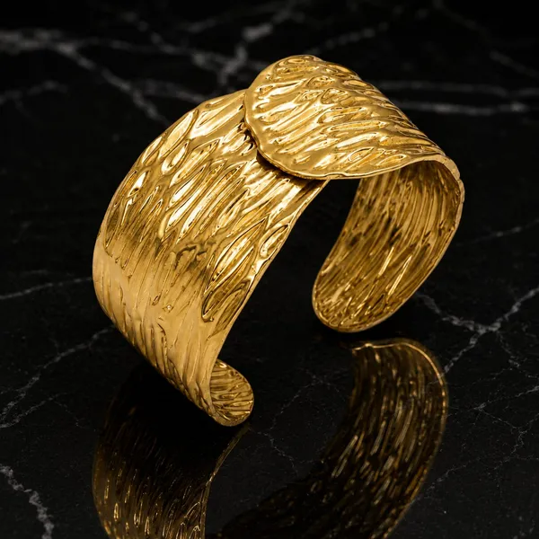 Gold_Hammered_Statement_Cuff_Bracelet_for_Women
