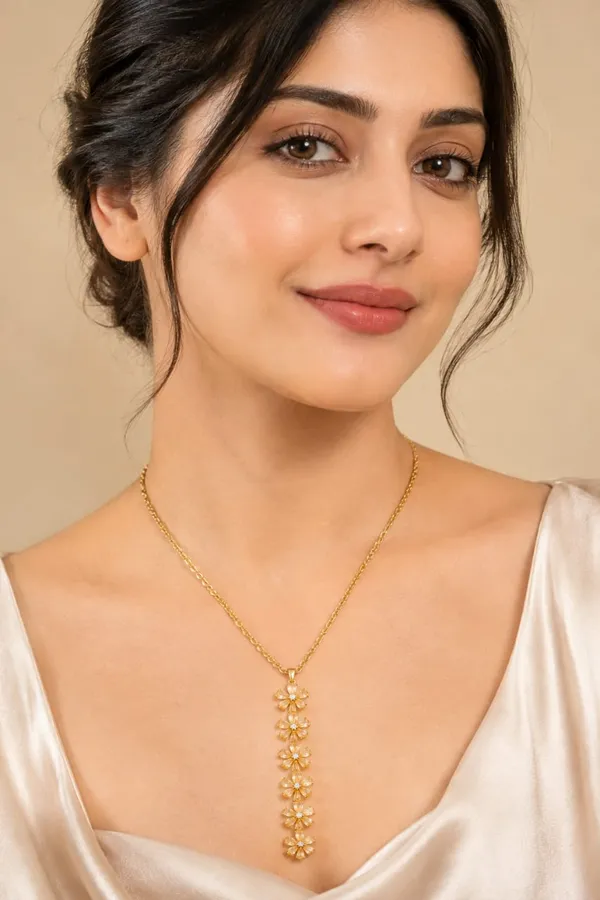 Golden_Cascading_Floral_Statement_Necklace