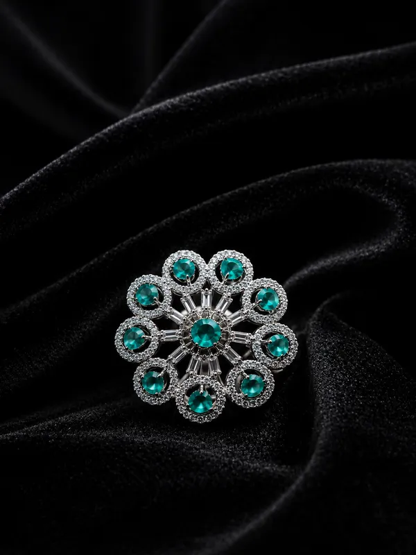 Premium_Emerald_Green_Floral_Statement_Ring_for_Women