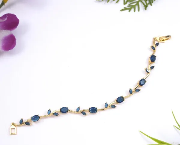 Royal_Sapphire_Vine_Crystal_Necklace