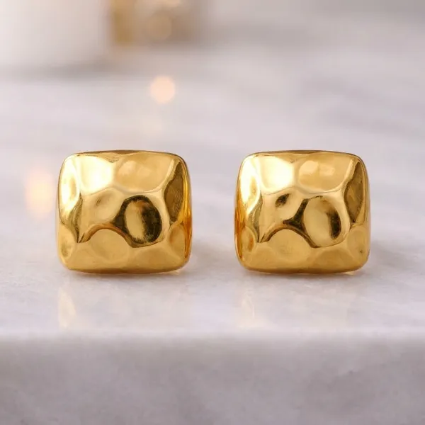 Hammered_Gold_Statement_Ring_Pack_Of_2