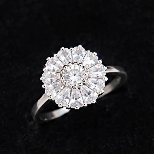 Sparkle_Duo_Adjustable_Ring_Set_for_Women_–_Pink_&_White_Floral_Crystal_Rings_with_Premium_Gift_Box