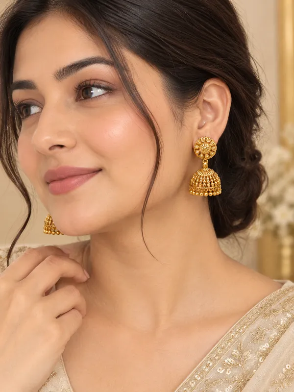 Traditional_Gold-Tone_Intricate_Jhumka_Earrings