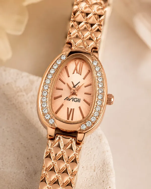Women’s_Rose_Gold_Peach_Dial_Crystal_Oval_Bracelet_Watch