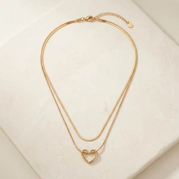 Elegant_Heart_Pendant_Layered_Necklace
