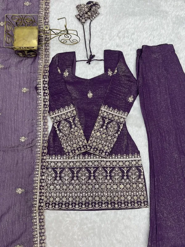 Aarohi_purple_set_
