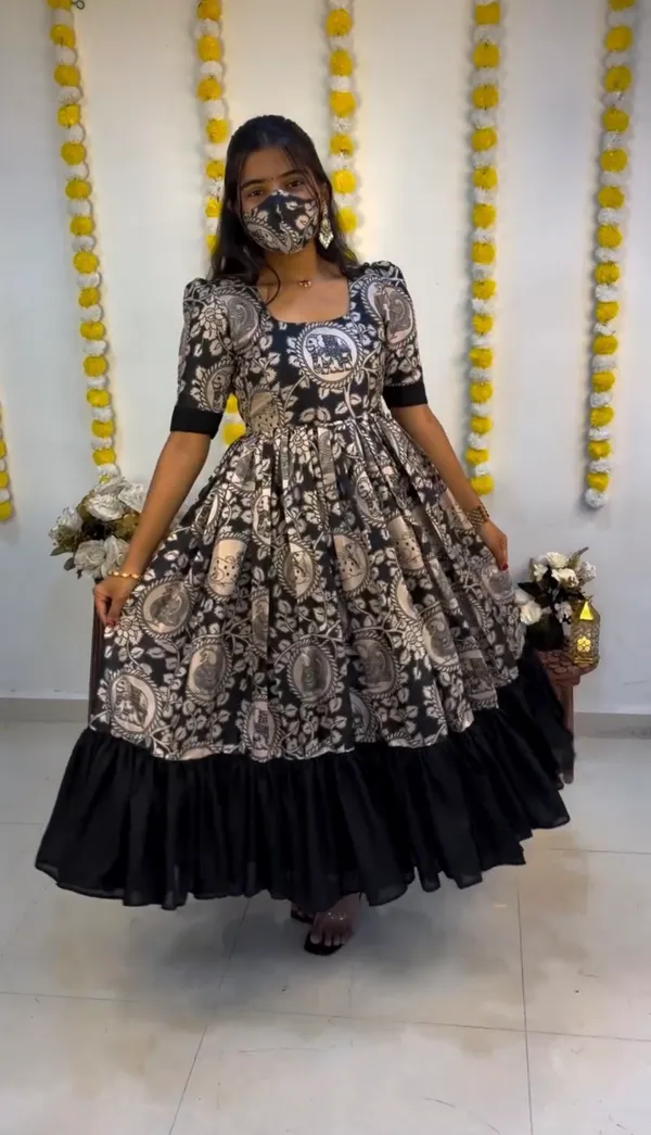 Black_&_Ivory_Kalamkari_2.0_Slub_Cotton_Anarkali