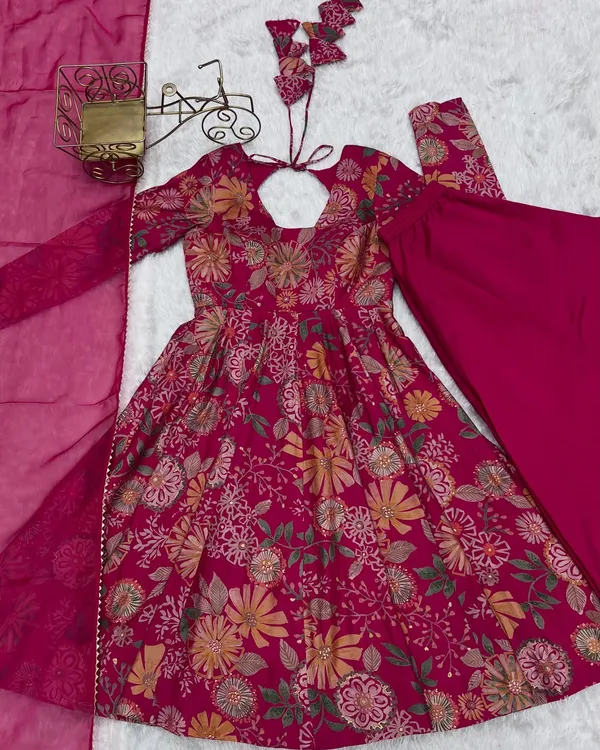 Pink_Printed_Sharara_Suit_Set_