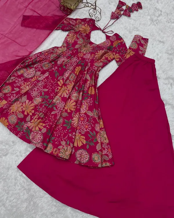 Pink_Printed_Sharara_Suit_Set_