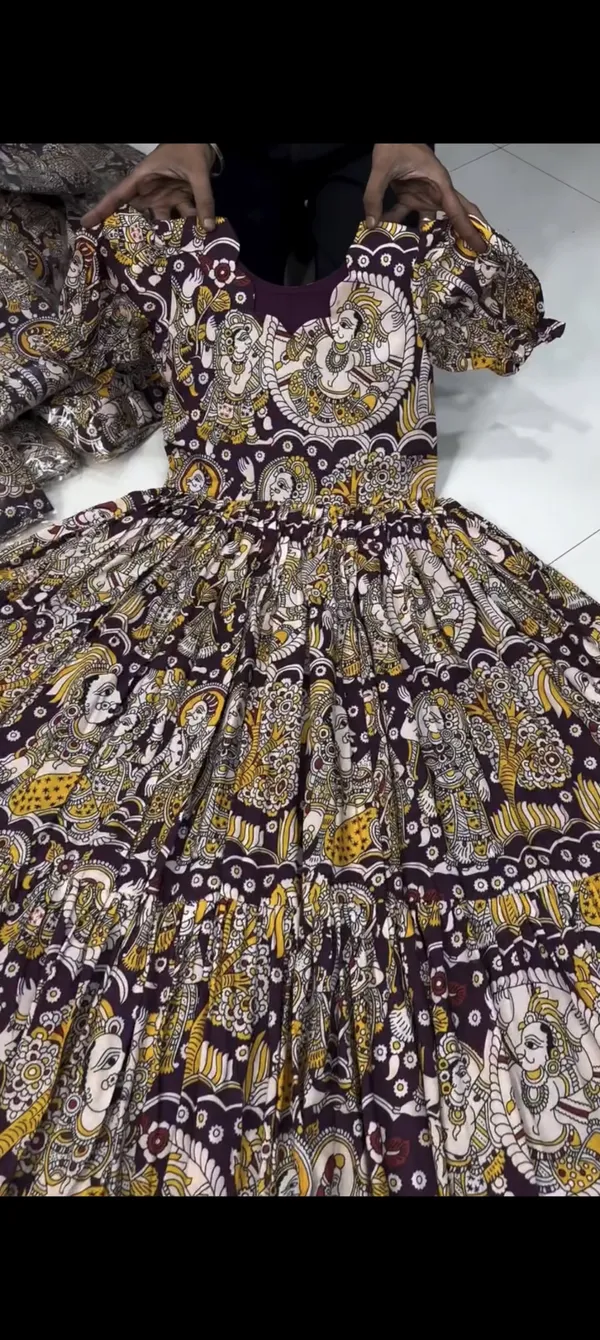 Vrindavan_Leela_Cotton_Gown