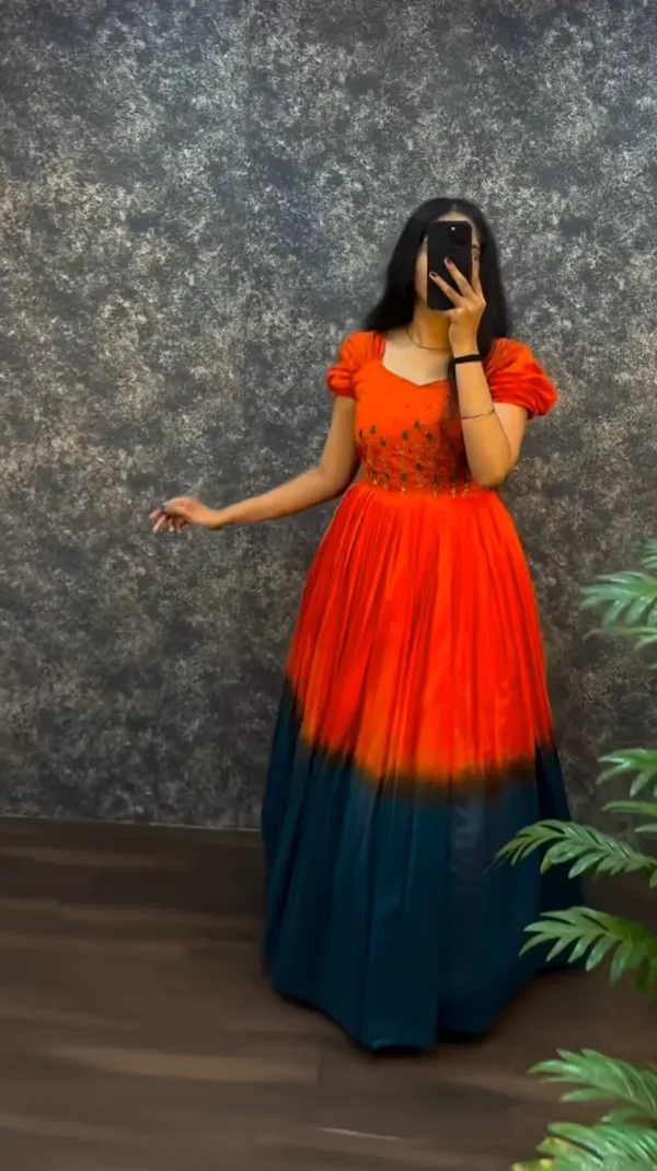 Orange_Elegant_Design_Fox_Georgette_Gown_For_Women