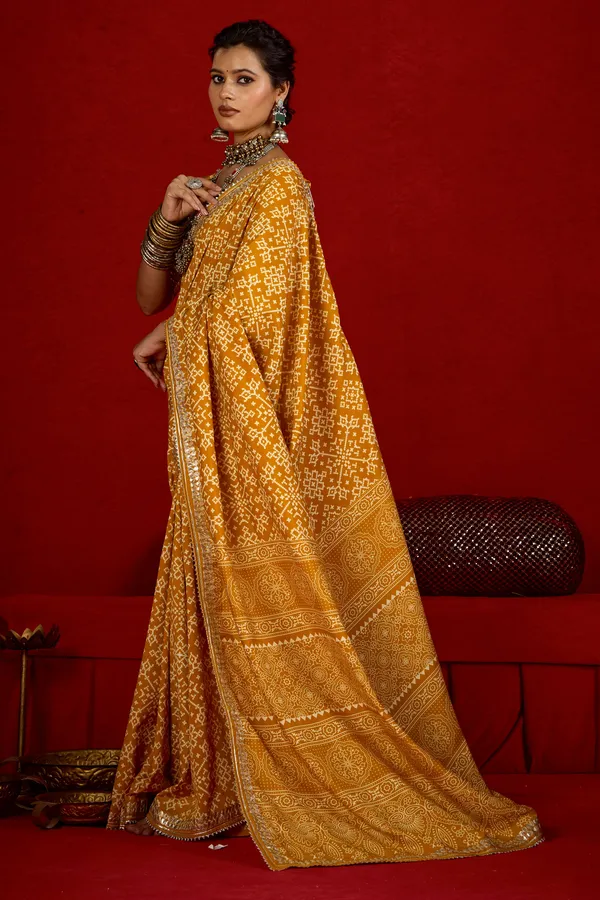 Mustard_Yellow_Velvet_Tussar_Silk_Bandhani_Zari_Border_Saree_For_Women