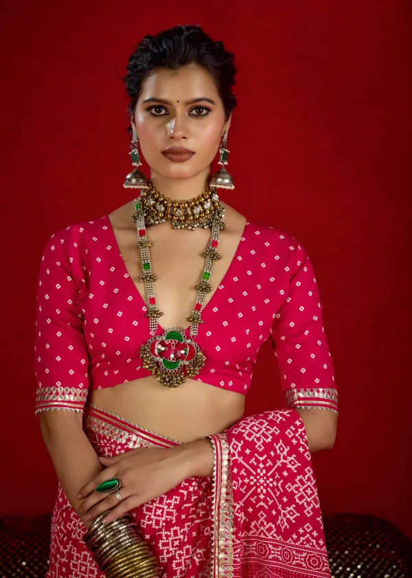 Pink_Silver_Velvet_Tussar_Silk_Gotta_Patti_Border_Saree_For_Women