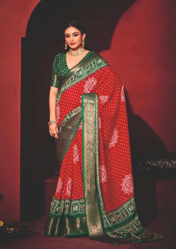 Red_Green_Dola_Jacquard_Patola_Bandhej_Golden_Border_Saree_For_Women