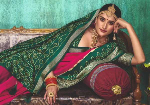 Magenta_Green_Velvet_Tussar_Silk_Zari_Border_Saree_For_Women