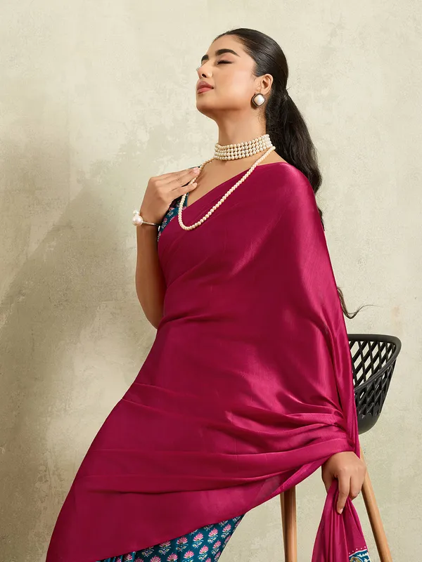Magenta_Teal_Modal_Silk_Ajrak_Floral_Print_Saree_For_Women