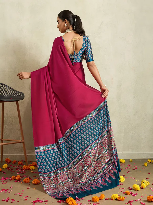 Magenta_Teal_Modal_Silk_Ajrak_Floral_Print_Saree_For_Women