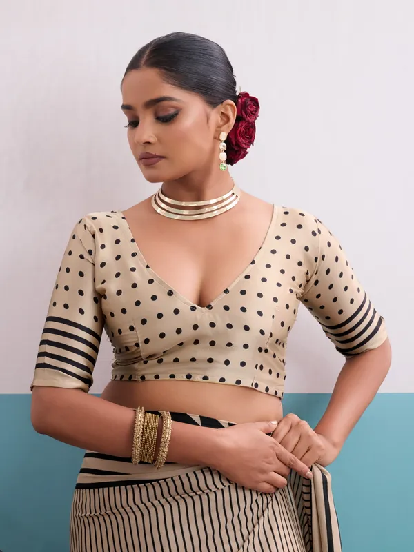 Cream_Black_Modal_Silk_Stripe_Print_Red_Pallu_Saree_For_Women