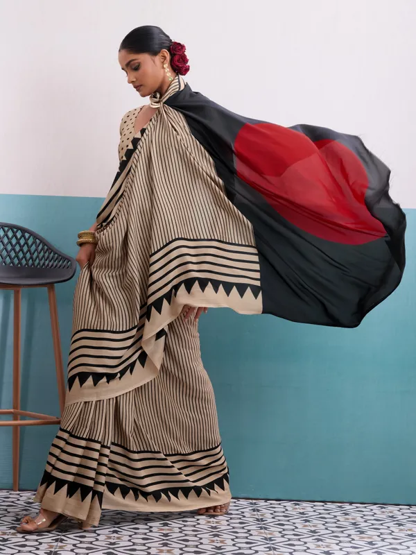 Cream_Black_Modal_Silk_Stripe_Print_Red_Pallu_Saree_For_Women