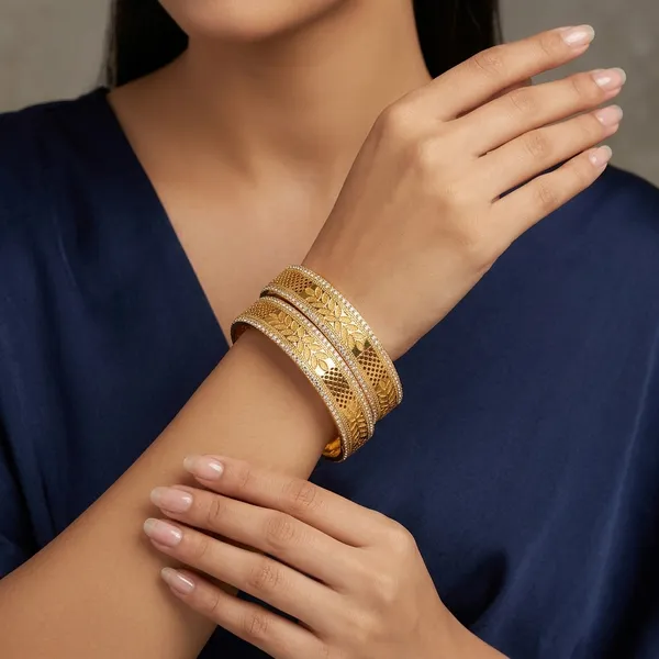 Gold_Plated_Brass_Ethnic_Motif_Bangles_For_Women