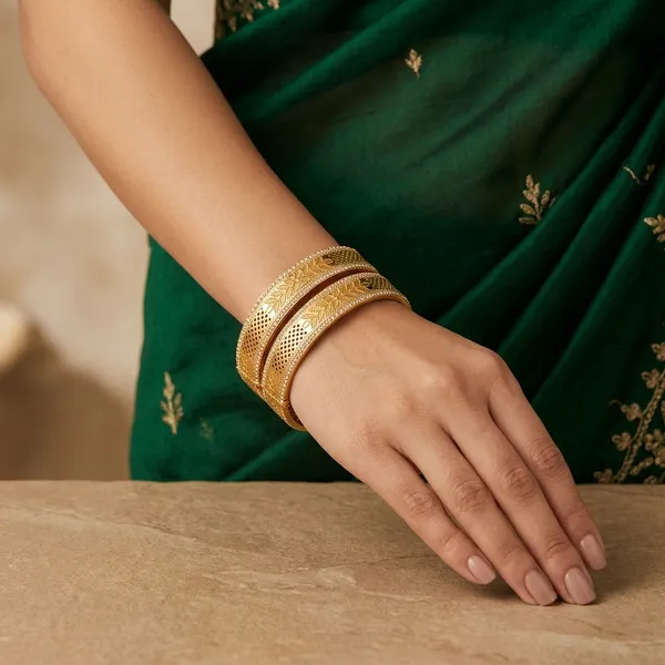 Gold_Plated_Brass_Ethnic_Motif_Bangles_For_Women