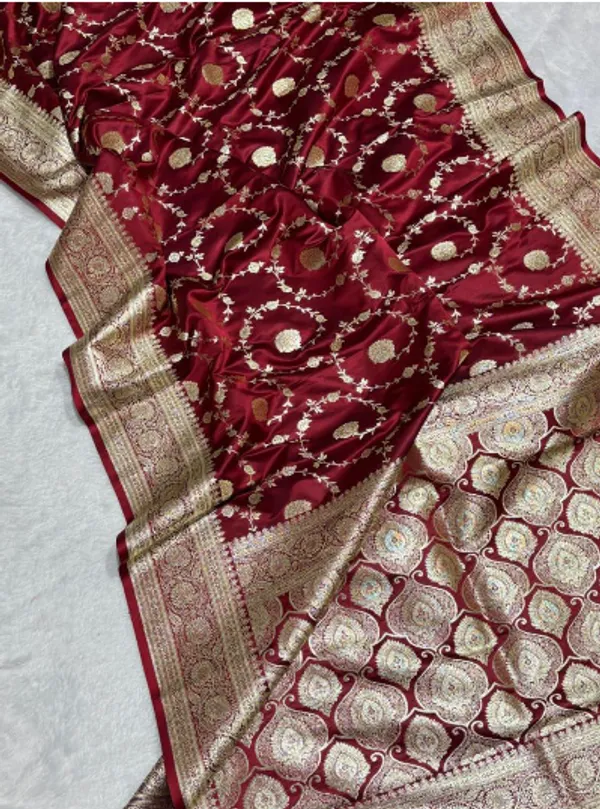 Pure_Katan_Banarasi_Red_Bidai_Saree_-_Maroon