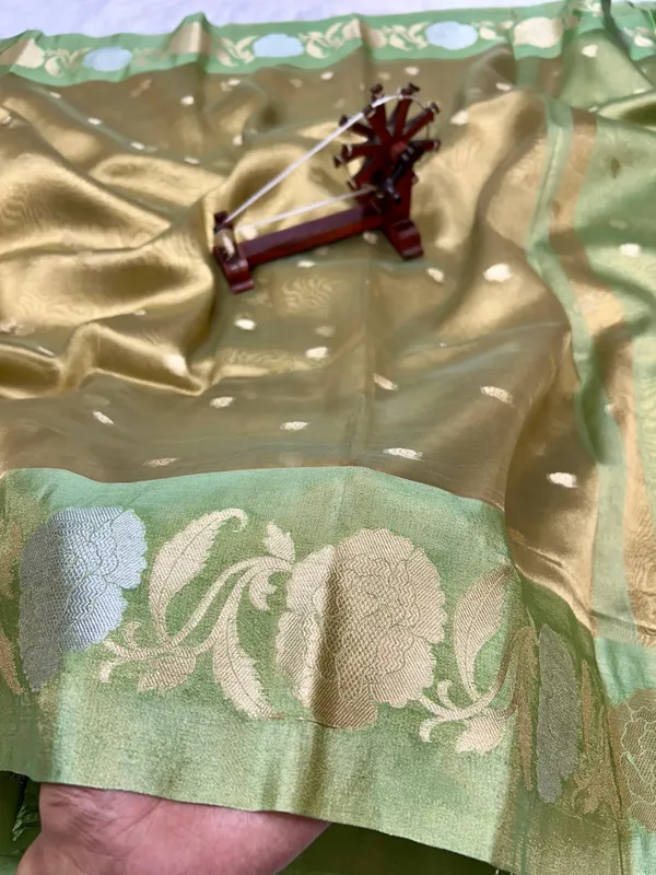 Zari_Tissue_Saree_-_Green