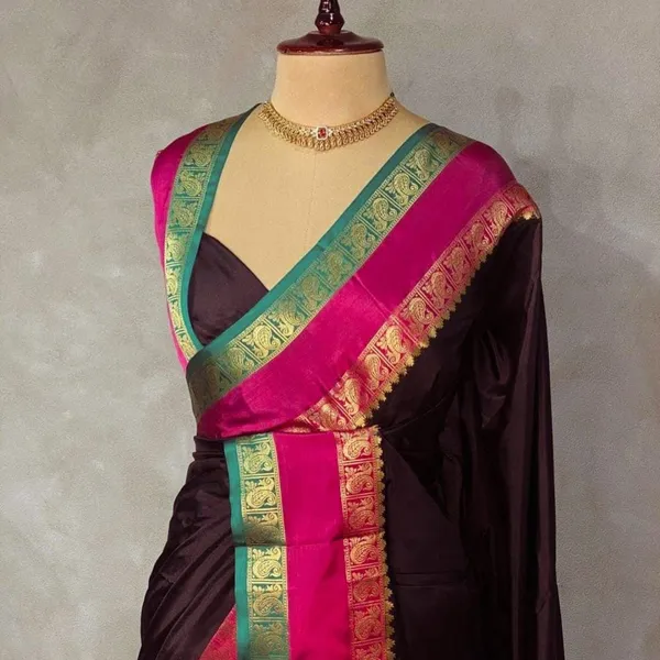 Ganga_Jamuna_Semi_Katan_Banarsi_Saree-BLACK