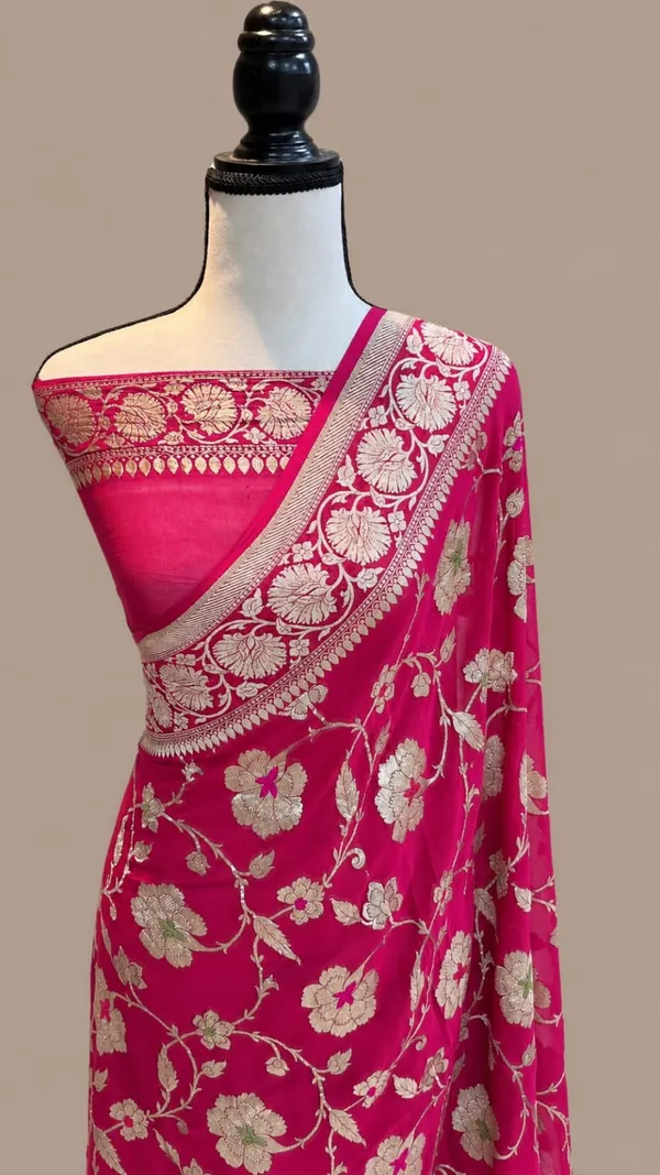 Banarasi_Georgete_Flower_Jaal_Buta_Saree_-_Magenta_Pink