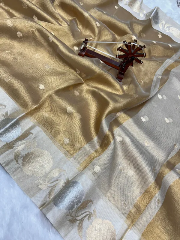 Zari_Tissue_Saree_-_White_Golden