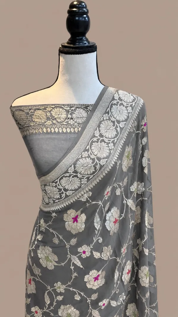 Banarasi_Georgete_Flower_Jaal_Buta_Saree_-_Grey