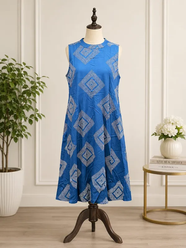 Blue_geometric_print_cotton_kurta_and_palazzo_co-ord_set