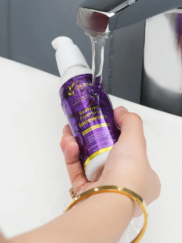 Saffron_Kojic_Acid_Glutathione_Brightening_Face_Wash
