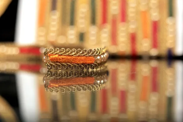 Golden_Pearl_Embellished_Decorative_Lace_Trim_for_Crafts