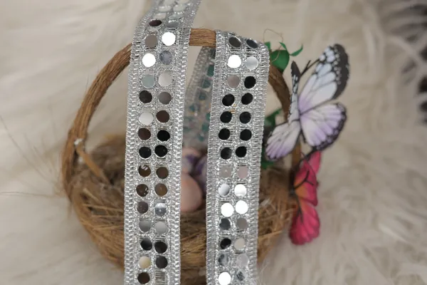 Silver_Mirror_Embellished_Trim_for_Garments_and_Crafts