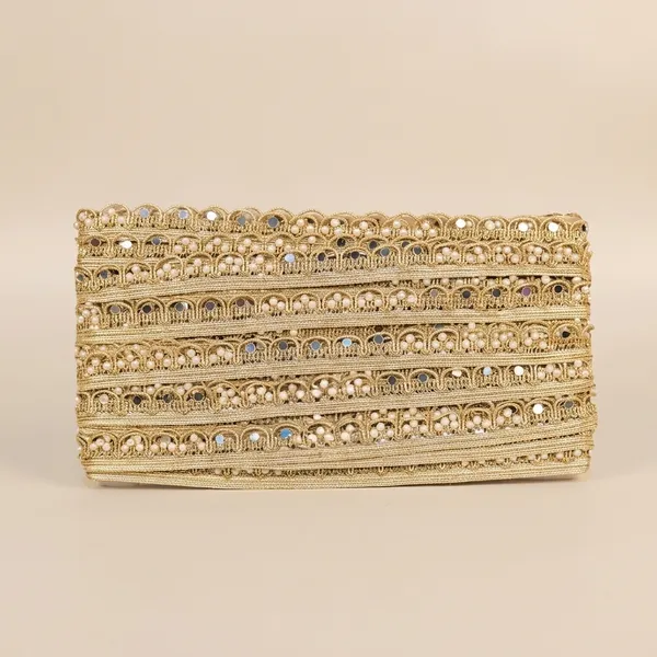 Golden_Embellished_Clutch_with_Chain_Strap