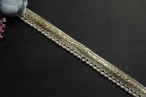 Silver_Embellished_Decorative_Trim_Lace_with_Pearl_Border