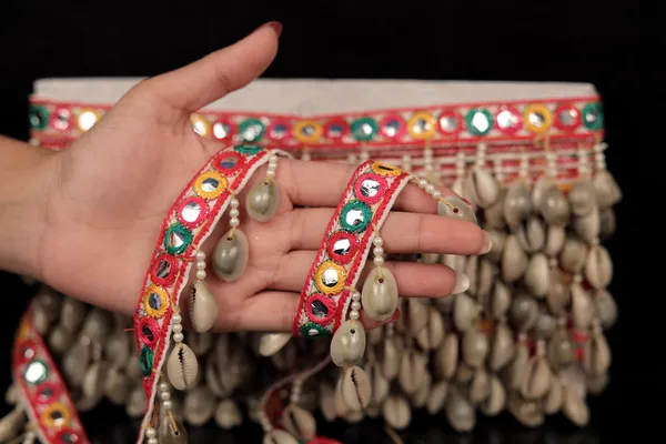 Red_Embellished_Cowrie_Shell_Belt_With_Mirror_Work