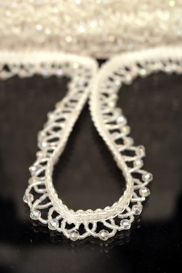 White_Crochet_Beaded_Lace_Trim_for_Crafts_and_Decoration