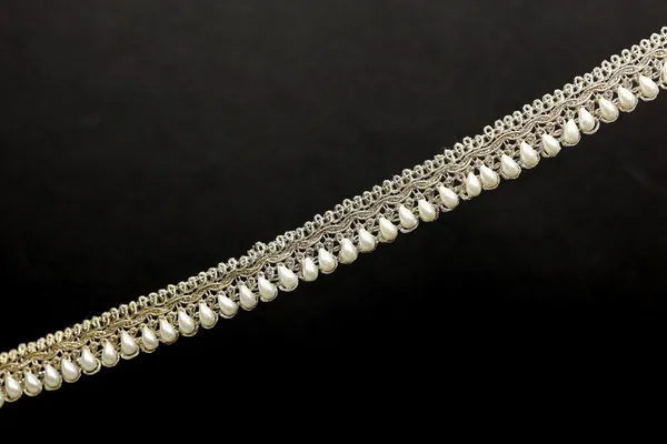 Pearl_And_Gold_Chain_Decorative_Trim_For_Sarees_And_Suits