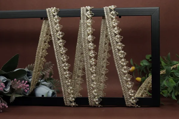 Beige_Pearl_And_Sequin_Embellished_Decorative_Lace_Trim