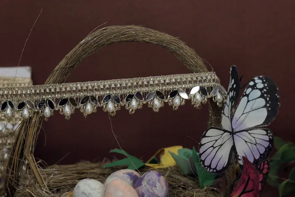 Golden_Crystal_Embellished_Decorative_Lace_Trim