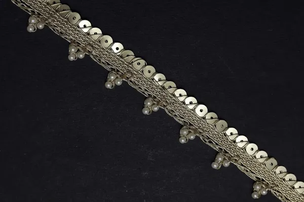 Golden_Sequin_Trim_Decorative_Lace_Border_for_Craft_and_Garments