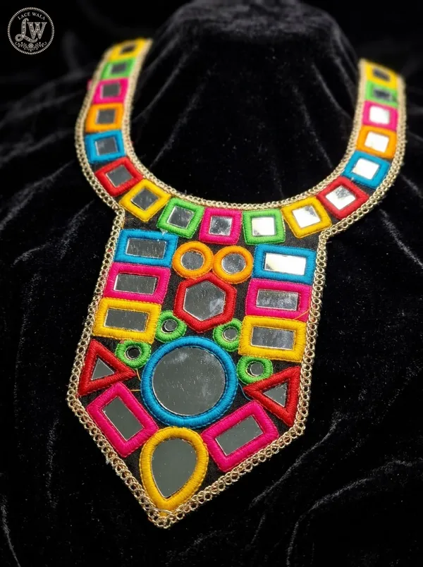 NECK-12_MULTY_BLACK_MIRROR_WORK_NECK