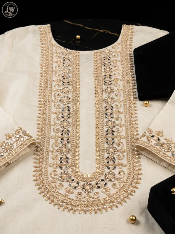 NECK-23_EMBROIDERY_WITH_HANDWORK_NECK