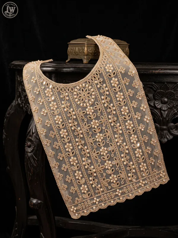 NECK-25_EMBROIDERY__WITH_HANDWORK_NECK