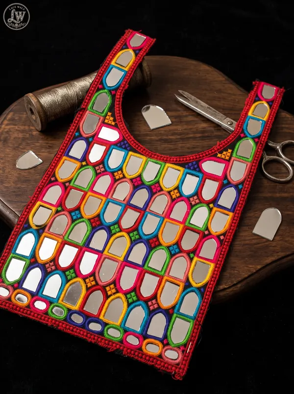 NECK-2_MULTY_COLOUR_MIRROR_WORK_NECK