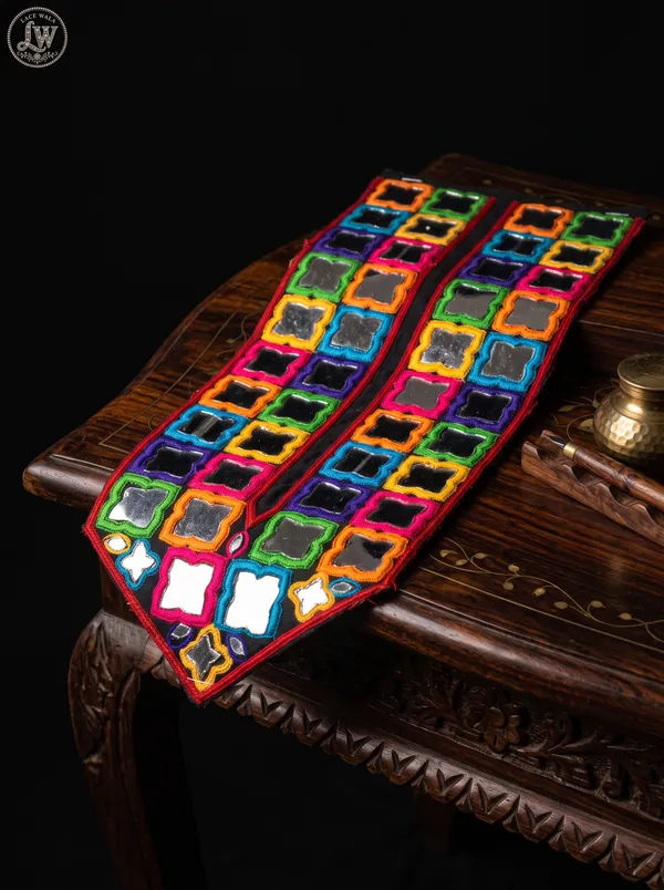 NECK-4_MULTY_COLOUR_MIRROR_WORK
