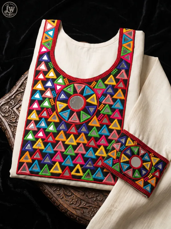NECK-7_MULTY_COLOUR_MIRROR_WORK_NECK