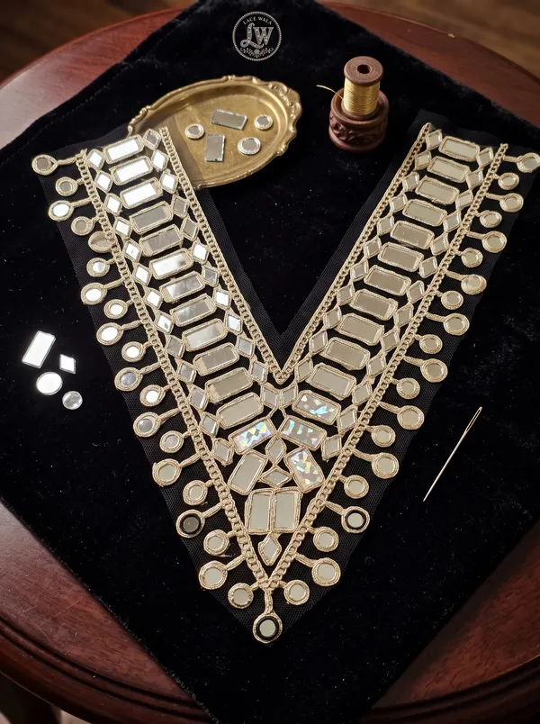 NECK-91_MIRROR_WORK_NECK